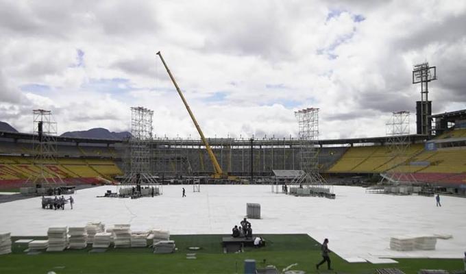 Montaje de un concierto en Bogotá