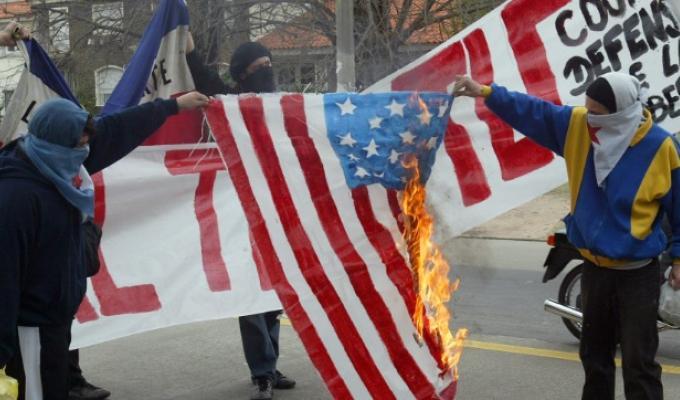 Banderas quemadas de Estados Unidos