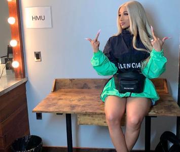 Cardi B en su camerino 