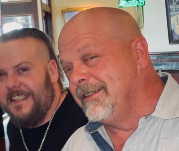 Rick Harrison y su hijo Adam Harrison